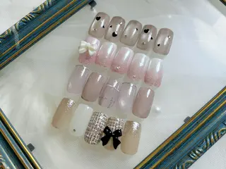 ネイル EmaNail天満橋店所属・EmaNail Risaのネイルデザイン