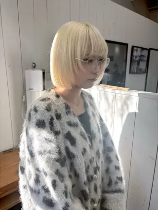 ショート カラー Ann./艶髪 /レイヤーカットのヘアスタイル