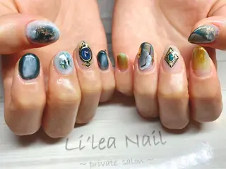 ネイル Li'leaNail AINAのネイルデザイン