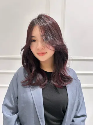 セミロング カラー 越智 彩心のヘアスタイル