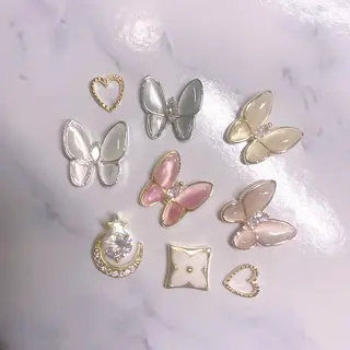 ネイル RiLion💗 Risa🦋💜のネイルデザイン