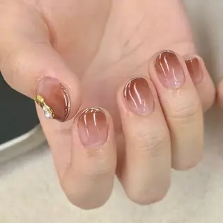 ネイル アトリエ　ミモザ所属・いまむら あかりのネイルデザイン