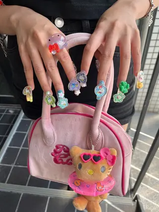 ネイル 小川 柚香のネイルデザイン