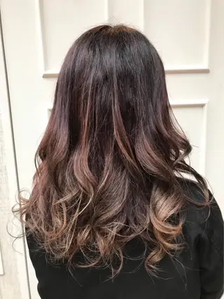 セミロング カラー Blanco Color&Careのヘアスタイル