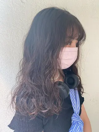 ロング パーマ COLO✨️ 白川綺香のヘアスタイル