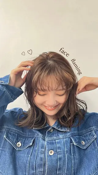 セミロング カラー パーマ 阿久津真衣 似合わせカットのヘアスタイル