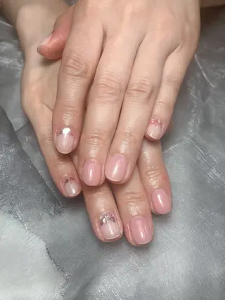 ネイル 高木 維麗絲のネイルデザイン