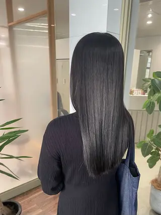 ロング カットパーマモデル 山中 遥のヘアスタイル