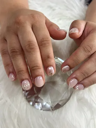 ネイル Beauty　salon Alona所属・Nail salon Charmanteのネイルデザイン