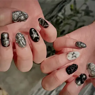 ネイル m kaori𓃟のネイルデザイン