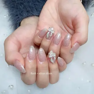 ネイル Tsuki🌙/渋谷 /パラジェルのネイルデザイン