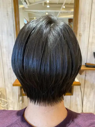 ショート ICON所属・艶美髪マスター 店長✂︎YUKKEのヘアスタイル