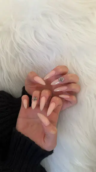 ネイル リコ 【Luana】のネイルデザイン