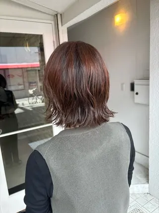 ミディアム 四至本 美裕のヘアスタイル