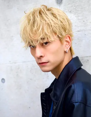 メンズ メンズフィール心斎橋所属・須志田 裕心のヘアスタイル