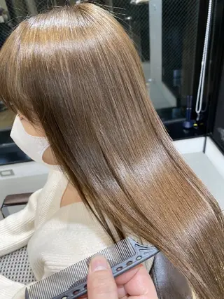 ロング 深夜まで営業中‼️ レム髪質改善のヘアスタイル