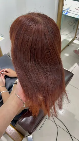 ミディアム カラー ハイトーンカラー 🤍🫧 長井 律のヘアスタイル