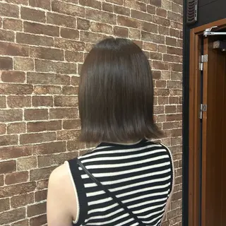 カラー HONAMI ．のヘアスタイル