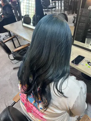 ロング カラー 🫐ハイトーンカラー RIRIKA🌻のヘアスタイル