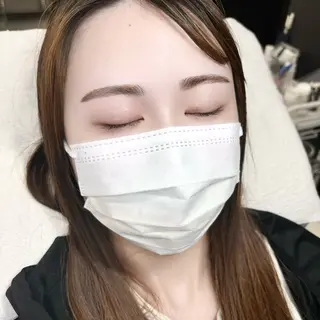 アイブロウ sayaka lazoのマツエク・マツパデザイン