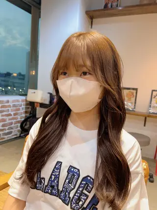 ミディアム カラー 🎨デザイン🥇 美髪・艶髪　日暮千敬のヘアスタイル