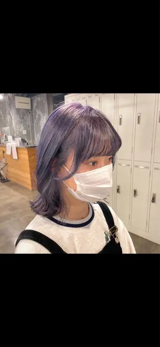ミディアム カラー パーマ ヘアアレンジ メンズ キッズ ネイル マツエク・マツパ アイブロウ 透明感カラー・レイヤ ー🎀amika🎀のヘアスタイル