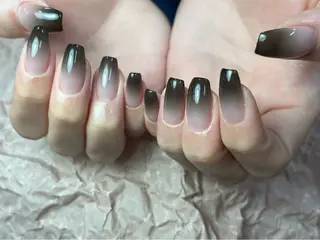 ネイル ToliyDeliy Nail Salonのネイルデザイン