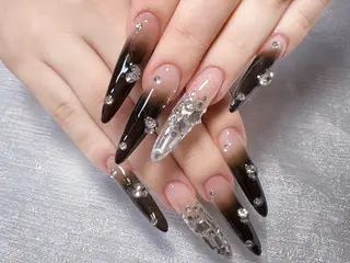 ネイル 🐳彩羽チップ 長さだし専門🐳のネイルデザイン