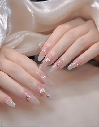 ネイル チョウ Rachaelのネイルデザイン