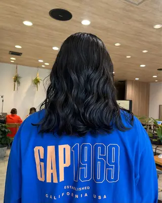 セミロング カラー パーマ率No.1 ／𝑻𝑨𝑲𝑼のヘアスタイル