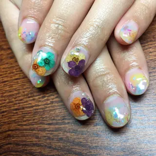 ショート ネイル 石山 大策のネイルデザイン