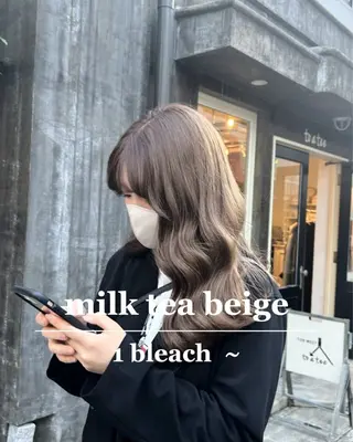 セミロング カラー 💖kellys green💖のヘアスタイル