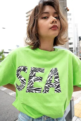 ミディアム ANGELICA 吉川智昭のヘアスタイル