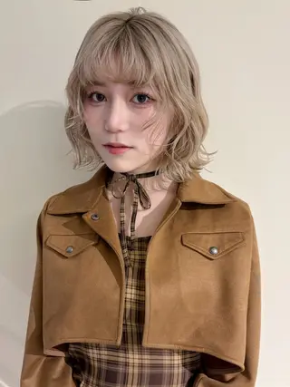 ミディアム カラー AVANCE KAKOのヘアスタイル