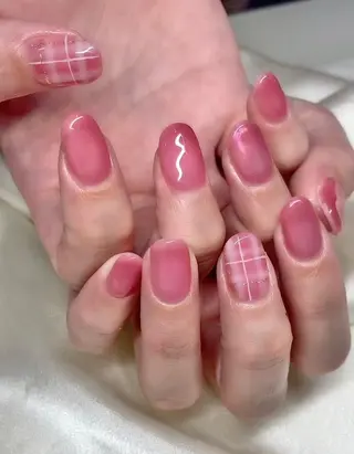 ネイル マツエク・マツパ アイブロウ Nail&eye Belire 新宿のネイルデザイン