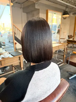 ショート 上村 楓のヘアスタイル