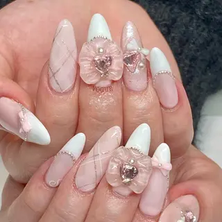 ネイル VOGUE ×SWANのネイルデザイン