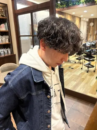 ショート パーマ 五十嵐 琉奈のヘアスタイル