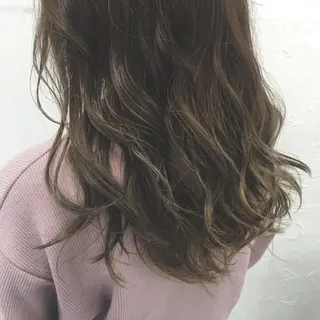 セミロング ヘアアレンジ 大人垢抜け ダブルカラー【上野】のヘアスタイル