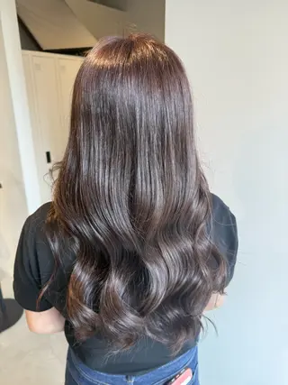 ロング 井手上 陽菜のヘアスタイル