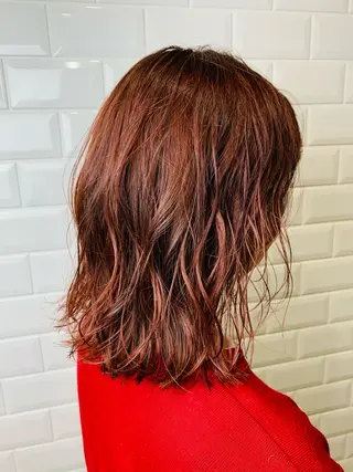 ミディアム カラー APPiiS所属・APPiiS 柳田 葵のヘアスタイル