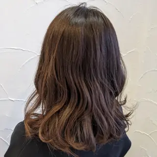 セミロング 髪質改善＆白髪ぼかし カラー♡店長みやけ♡のヘアスタイル