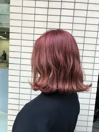 ミディアム 阿部 美咲のヘアスタイル