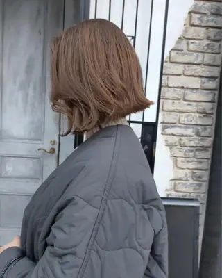 ミディアム カラー 秋田 弥生のヘアスタイル