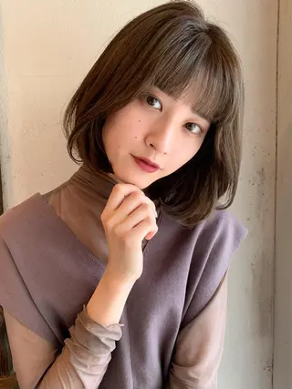 ショート カラー 透明感/オリーブ/ グレージュ/YUKAのヘアスタイル