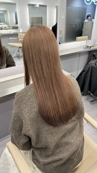 セミロング カラー ほの カラー特化/ ブリーチ/ボブのヘアスタイル