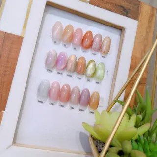 ネイル ＆robe  mii 🌿のネイルデザイン