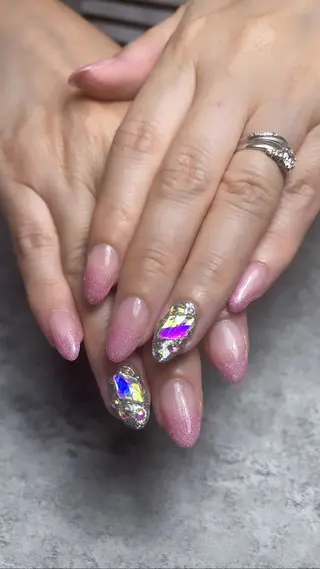 ネイル shark_nail Aのネイルデザイン