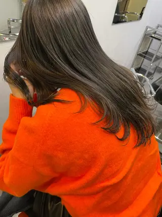 ロング カラー silo所属・silo MOKA 顔周りカット🦦のヘアスタイル