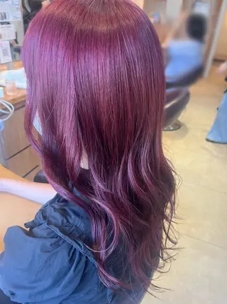 カラー 安達 葵のヘアスタイル